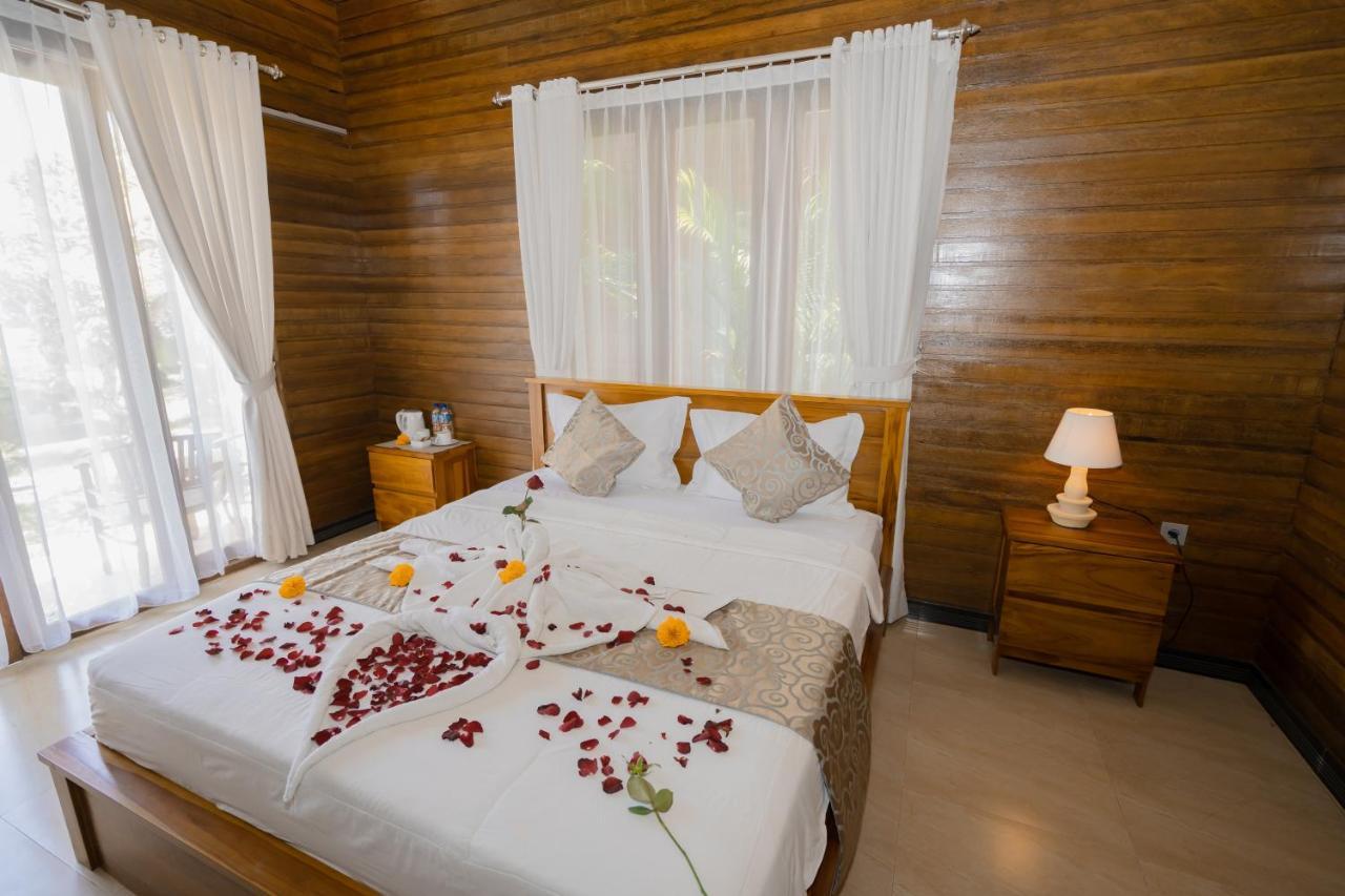 Abian House Nusa Penida Batununggul エクステリア 写真
